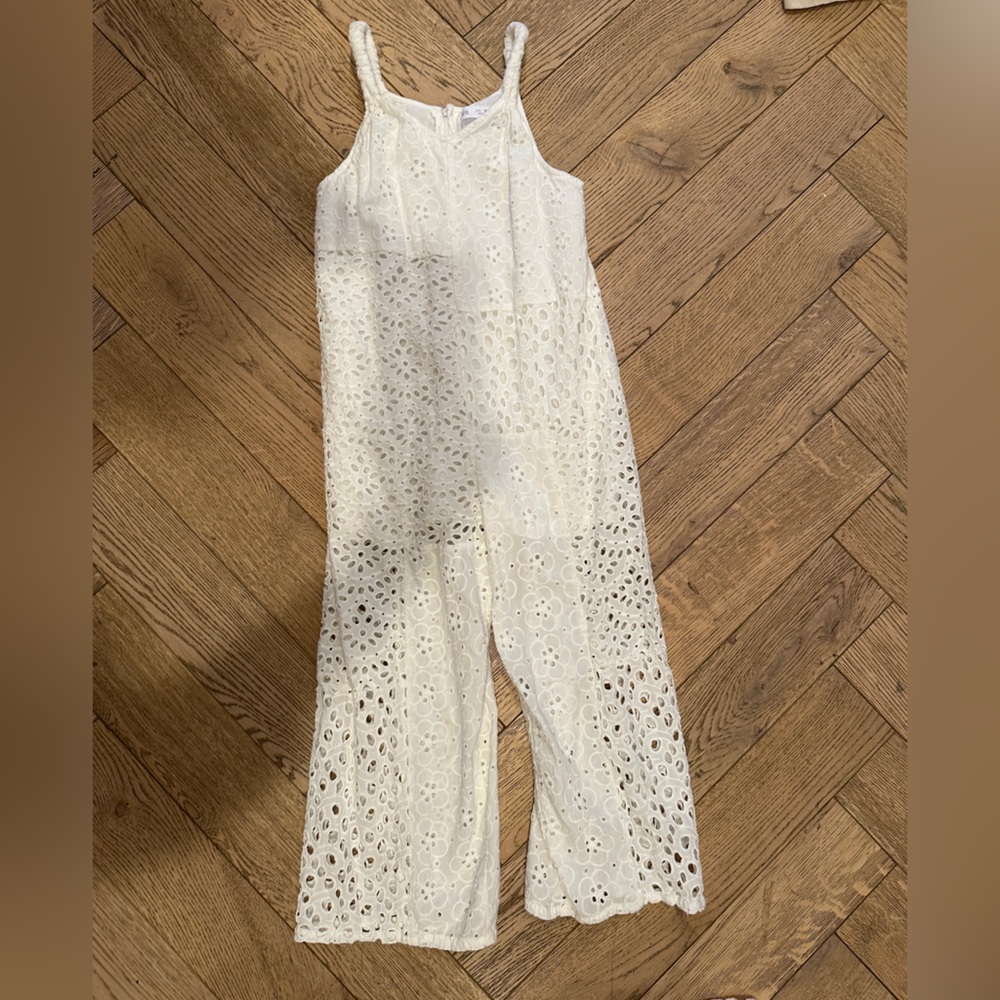 ZARA KIDS. Jumper. Size 8. White